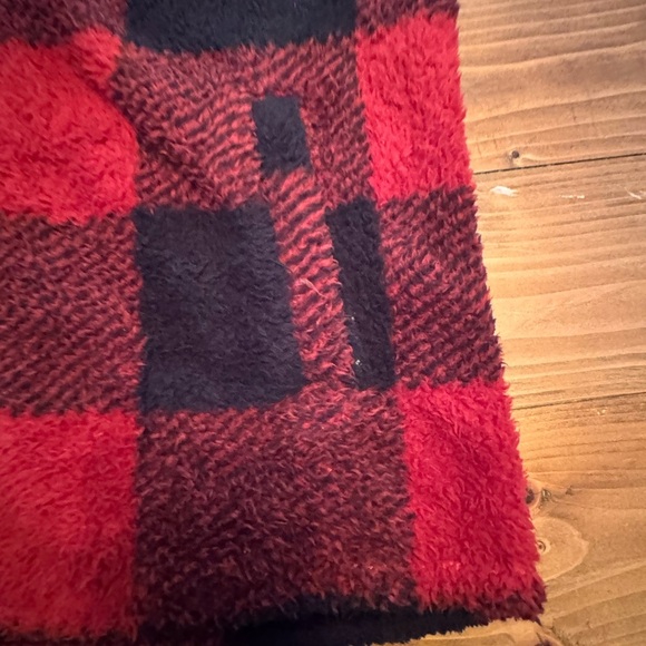Stillwater supply co. Plaid Fleece Vest in Red and Black womens medium - Picture 7 of 12